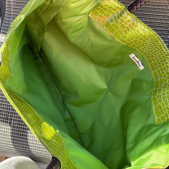 HAND BAG - Picture 2 of 3